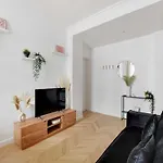 Spacious Cosy Apartment -2Br 8P- Pl De La Nation
