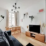 Spacious Cosy Apartment -2Br 8P- Pl De La Nation