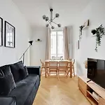 Spacious Cosy Apartment -2Br 8P- Pl De La Nation