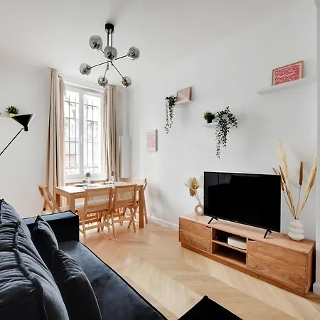 Spacious Cosy -2br 8p- Pl De La Nation Apartment *